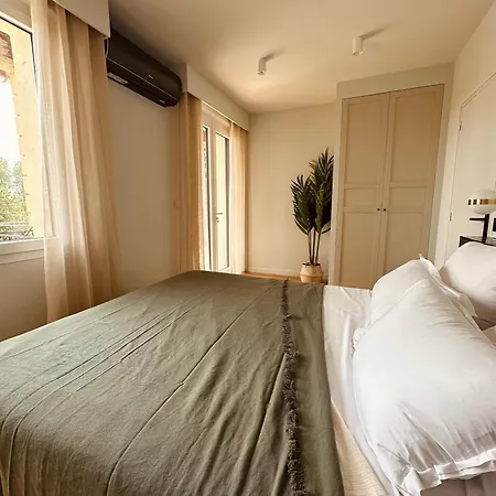 Maison De Charme Avec Piscine Privée *