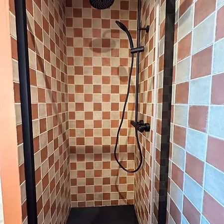 Maison De Charme Avec Piscine Privée *